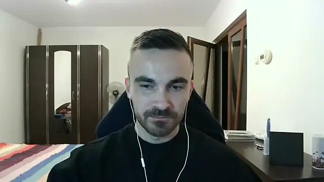 Snapshot of mu5clemania2 chatting on November 14, 2025, 4:32 pm mu5clemania2 online show from November 14, 2025, 4:32 pm