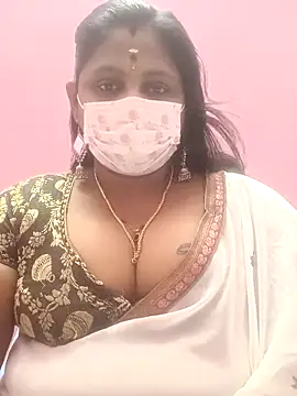 Snapshot of rithikka chatting on December 21, 2025, 1:35 pm rithikka online show from December 21, 2025, 1:35 pm