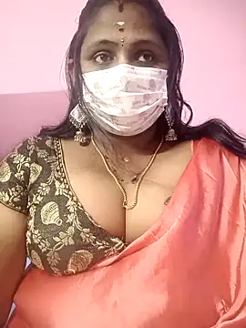 Snapshot of rithikka chatting on December 1, 2025, 6:36 am rithikka online show from December 1, 2025, 6:36 am