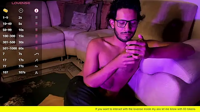Snapshot of Nicholasrodrii chatting on February 7, 2025, 5:52 am Nicholasrodrii online show from February 7, 2025, 5:52 am