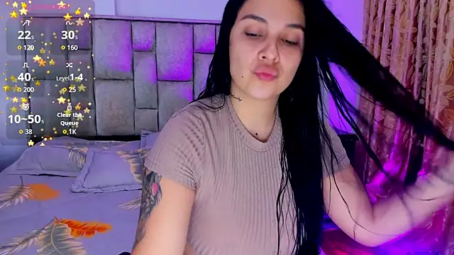 Snapshot of brianaGuzman chatting on July 2, 2026, 4:24 pm brianaGuzman online show from July 2, 2026, 4:24 pm