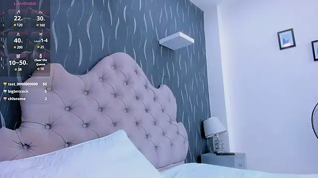 brianaGuzman online show from March 3, 2025, 4:15 pm