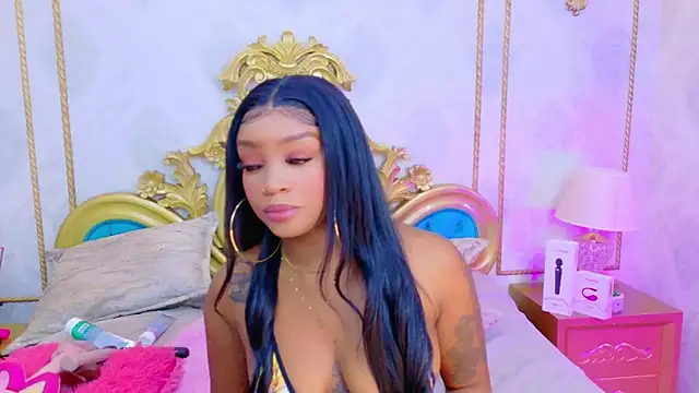 SalomeRestrepo online show from October 24, 2025, 4:33 am