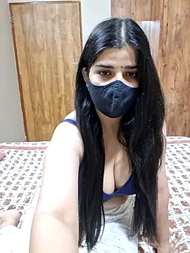 aaliya bhattt online show from July 2, 2026, 6:47 pm