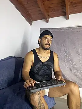 AndresSmith   online show from April 6, 2026, 8:37 am