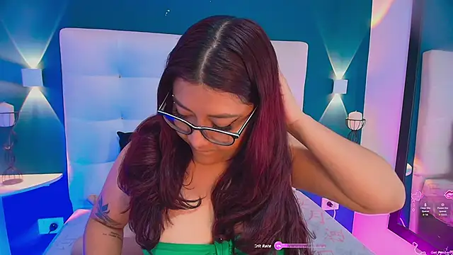 Snapshot of MeghanBurn chatting on March 4, 2026, 12:24 pm MeghanBurn online show from March 4, 2026, 12:24 pm