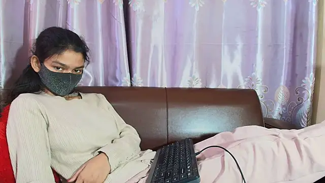 Srabontii online show from February 9, 2026, 8:18 pm