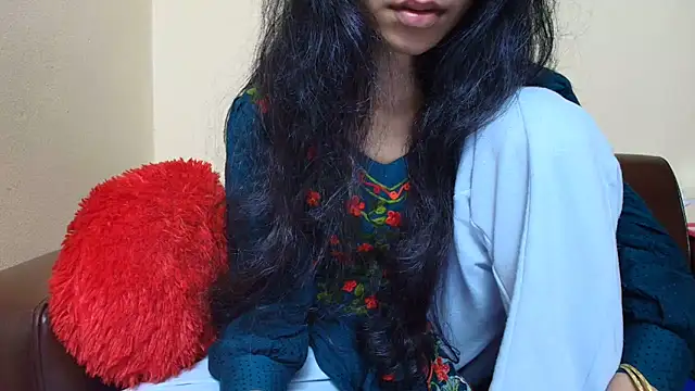 Srabontii online show from November 14, 2025, 10:02 pm