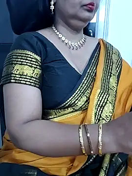 Snapshot of Deepthi_Mysore chatting on October 11, 2025, 11:28 pm Deepthi Mysore online show from October 11, 2025, 11:28 pm