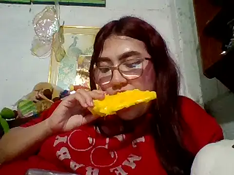 Snapshot of dafne19_ chatting on March 5, 2025, 7:16 am dafne19 online show from March 5, 2025, 7:16 am