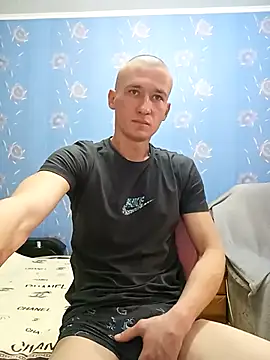 serhii19791 online show from February 27, 2025, 3:08 am