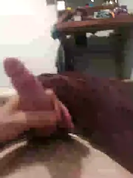 danilogarcia33 online show from December 8, 2024, 8:20 am