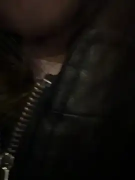 Snapshot of Sophie_Avory chatting on October 16, 2025, 7:11 pm Sophie Avory online show from October 16, 2025, 7:11 pm