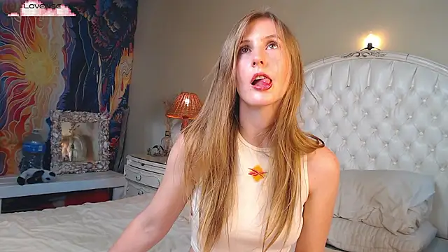 Snapshot of peachyview chatting on February 19, 2026, 10:56 am peachyview online show from February 19, 2026, 10:56 am