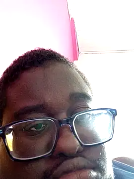 Jeanlaurent972 online show from November 1, 2025, 3:39 pm