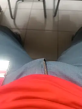 safadao3323 online show from January 26, 2025, 5:55 pm