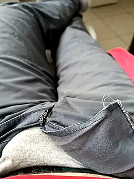 safadao3323 online show from December 15, 2024, 12:38 pm