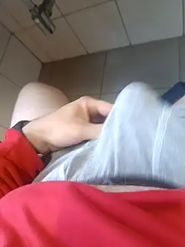 safadao3323 online show from October 12, 2025, 8:21 pm