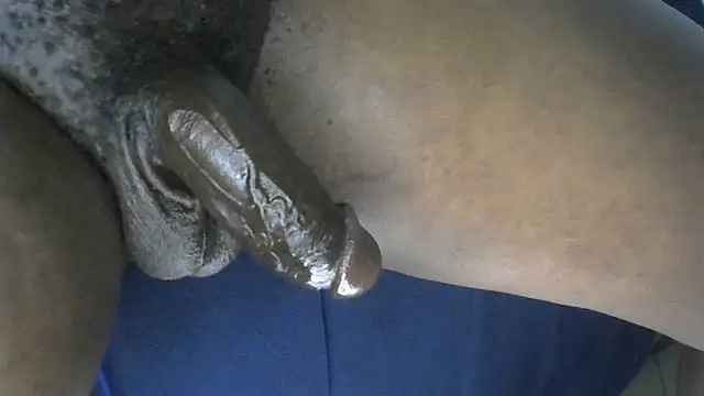 Snapshot of Kingcums_95 chatting on January 12, 2025, 2:03 am Kingcums 95 online show from January 12, 2025, 2:03 am