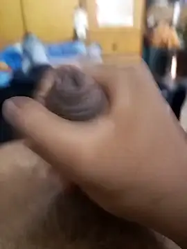 AlkalineCalmness online show from April 15, 2026, 5:06 pm