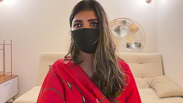 Snapshot of MaYaa__11 chatting on August 2, 2026, 1:31 pm MaYaa 11 online show from August 2, 2026, 1:31 pm