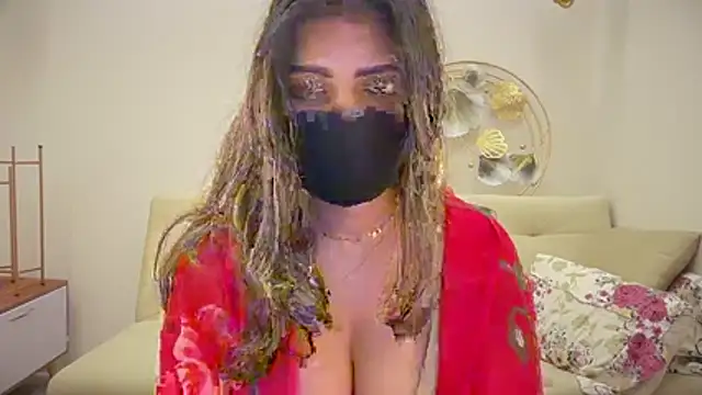 Snapshot of MaYaa__11 chatting on July 21, 2026, 2:58 am MaYaa 11 online show from July 21, 2026, 2:58 am