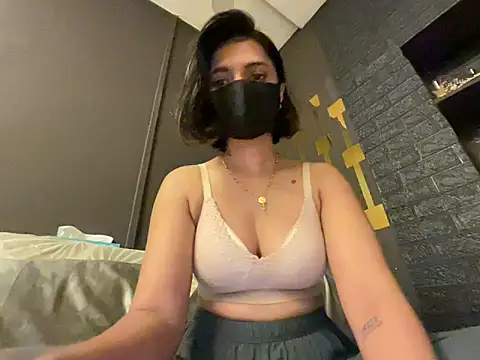 MaYaa  11 online show from March 3, 2025, 6:03 pm