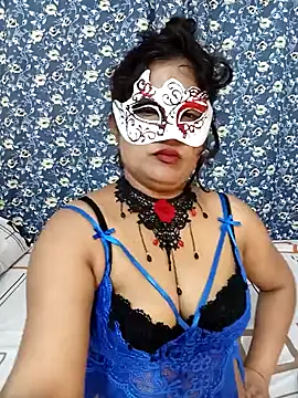Snapshot of Maya8175 chatting on February 28, 2025, 3:15 am Maya8175 online show from February 28, 2025, 3:15 am