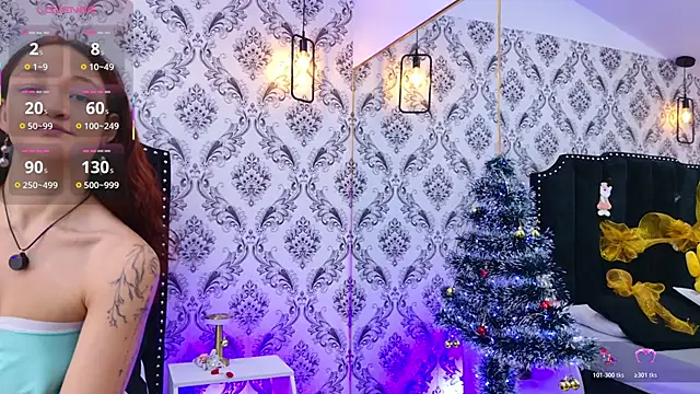 SaaraBrown online show from November 27, 2025, 12:27 pm