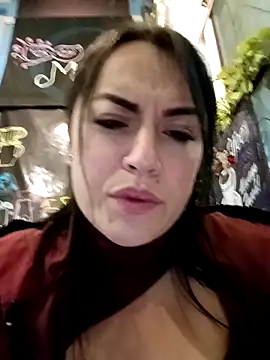 Snapshot of Lesly_10- chatting on March 21, 2025, 12:07 am Lesly 10- online show from March 21, 2025, 12:07 am
