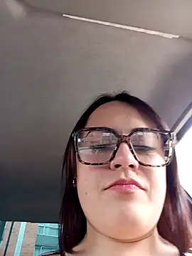 Lesly 10- online show from October 22, 2025, 9:13 pm