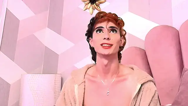 Snapshot of KylieMonnett chatting on February 6, 2026, 9:16 am KylieMonnett online show from February 6, 2026, 9:16 am