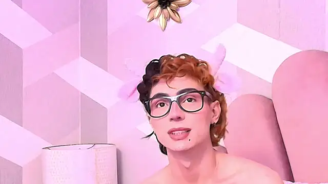 KylieMonnett online show from March 26, 2026, 10:07 pm