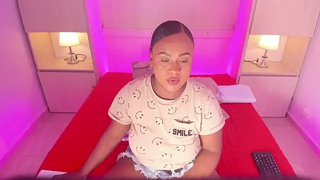 EmilyyStuart online show from March 29, 2026, 4:03 am