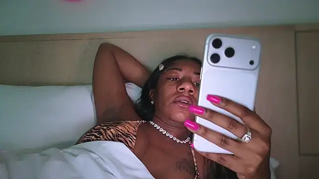longislandprincess online show from May 24, 2026, 6:52 pm