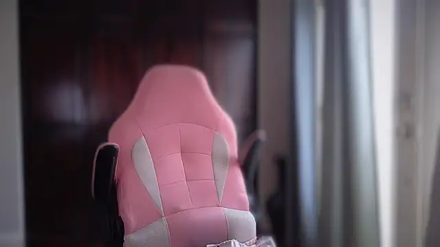 longislandprincess online show from March 31, 2026, 5:59 pm