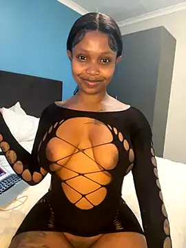 InkLady444 online show from October 13, 2025, 8:38 am