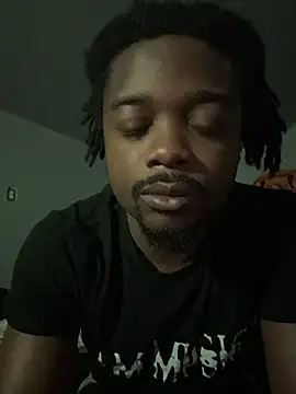 Snapshot of SluttyLyfe4L chatting on April 3, 2026, 5:36 am SluttyLyfe4L online show from April 3, 2026, 5:36 am