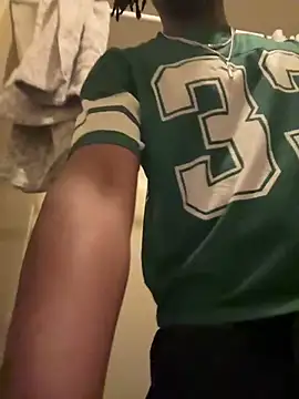 Snapshot of SluttyLyfe4L chatting on March 19, 2026, 12:32 am SluttyLyfe4L online show from March 19, 2026, 12:32 am