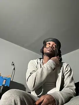 Snapshot of SluttyLyfe4L chatting on March 9, 2026, 10:19 am SluttyLyfe4L online show from March 9, 2026, 10:19 am