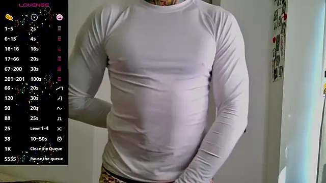 Snapshot of white_King9999 chatting on February 22, 2026, 10:17 am white King9999 online show from February 22, 2026, 10:17 am