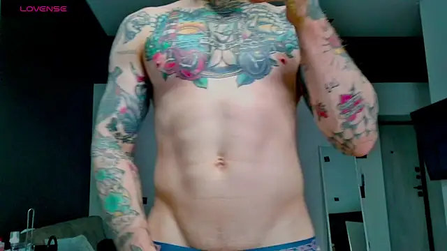 Snapshot of white_King9999 chatting on January 15, 2026, 1:14 pm white King9999 online show from January 15, 2026, 1:14 pm