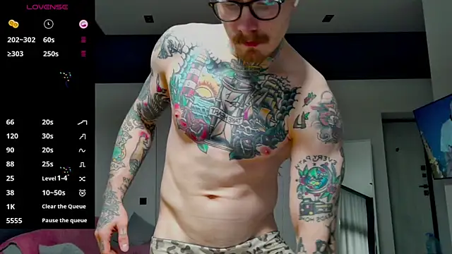 Snapshot of white_King9999 chatting on November 11, 2025, 3:29 pm white King9999 online show from November 11, 2025, 3:29 pm