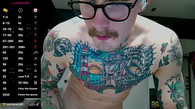 Snapshot of white_King9999 chatting on November 23, 2025, 2:27 pm white King9999 online show from November 23, 2025, 2:27 pm