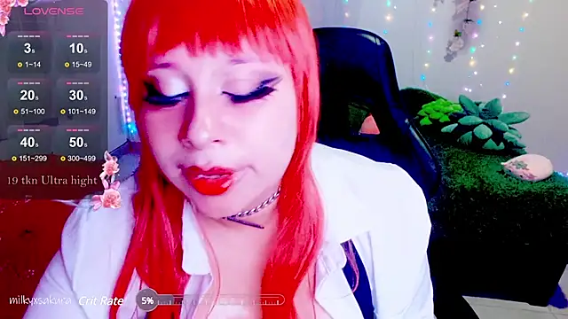 Snapshot of MilkyXSakura chatting on January 30, 2025, 6:56 am MilkyXSakura online show from January 30, 2025, 6:56 am