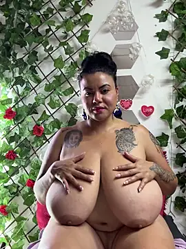 Snapshot of alicia_squirt_big chatting on March 22, 2025, 7:47 am alicia squirt big online show from March 22, 2025, 7:47 am