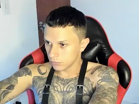 goodboy69l online show from May 27, 2026, 9:22 pm