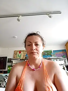 MariaAnaSunshine online show from September 27, 2025, 1:39 pm