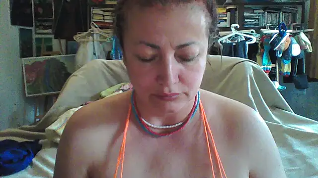 MariaAnaSunshine online show from March 19, 2026, 5:51 am