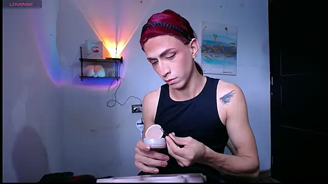 LiahGrey7 online show from April 16, 2026, 7:03 pm